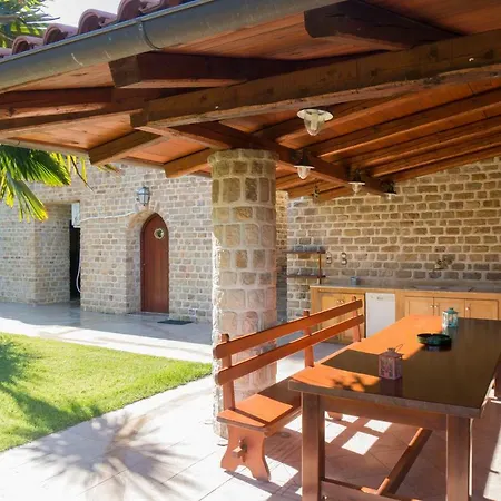 Writers' Retreat In Xilokastro * Xylokastro