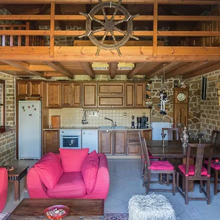 Writers' Retreat In Xilokastro Villa