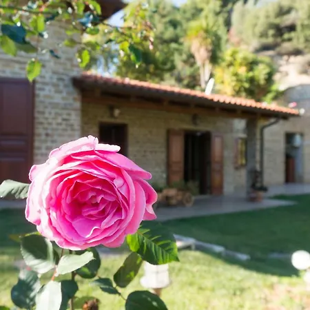 Writers' Retreat In Xilokastro Villa